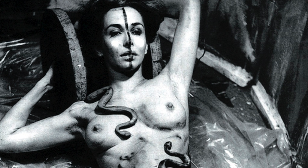 Obertura del nou espai expositiu Theredoom amb Carolee Shneemann