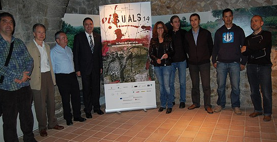 “Vi_suals 2014” : dotze artistes i dotze cellers