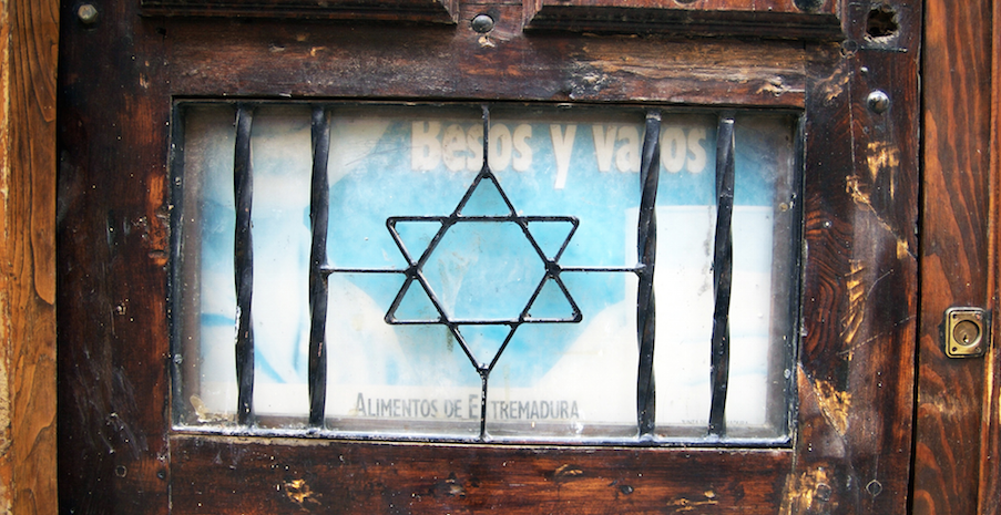 EL MACBA presenta “L’ull escolta. Eugeni Bonet: pantalles, projeccions, escrits”