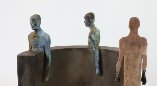 Escultures de Jesus Curia a la galeria d\'art Anquin\'s