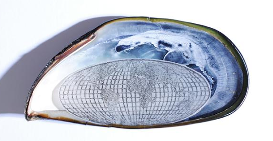 Anna Bella Geiger a la Galeria Aural