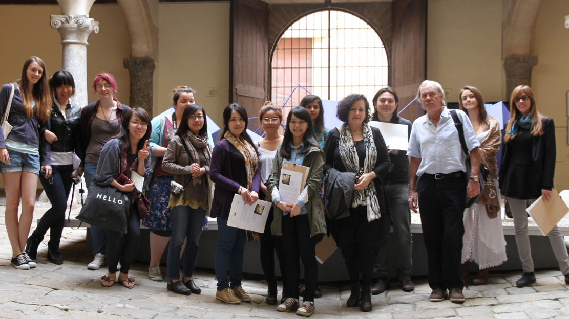 Alumnes del món del disseny visiten el Casal Solleric