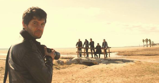 Joan Mateu dibuixa el nou treball dels Lax\'n\'Busto