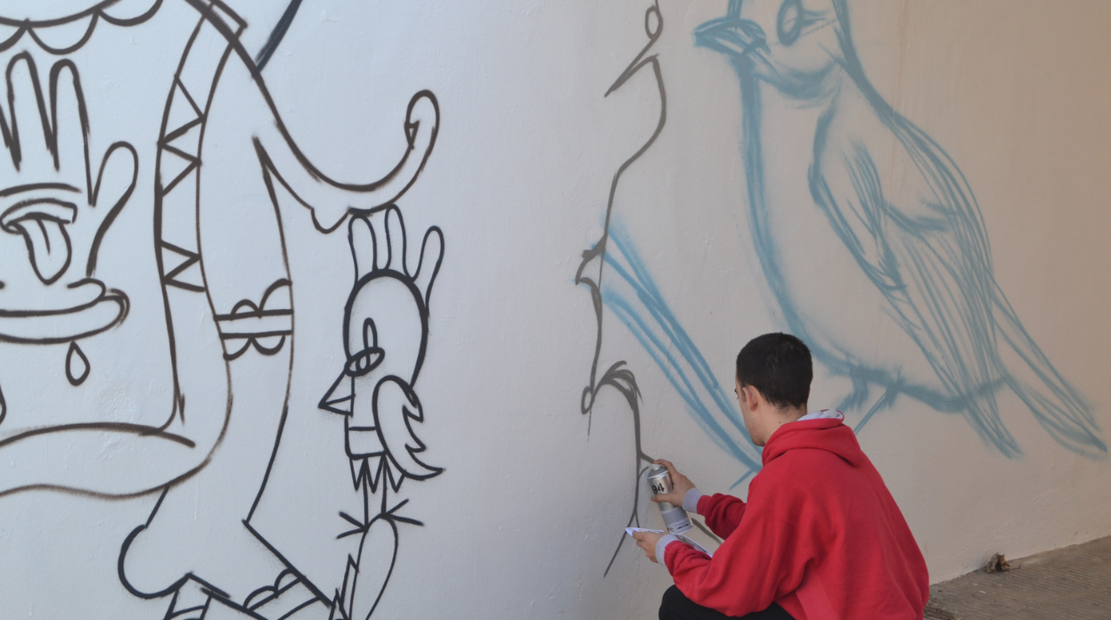 La Fira d’Art aplega milers de persones a l’envelat del Passeig de la Ribera