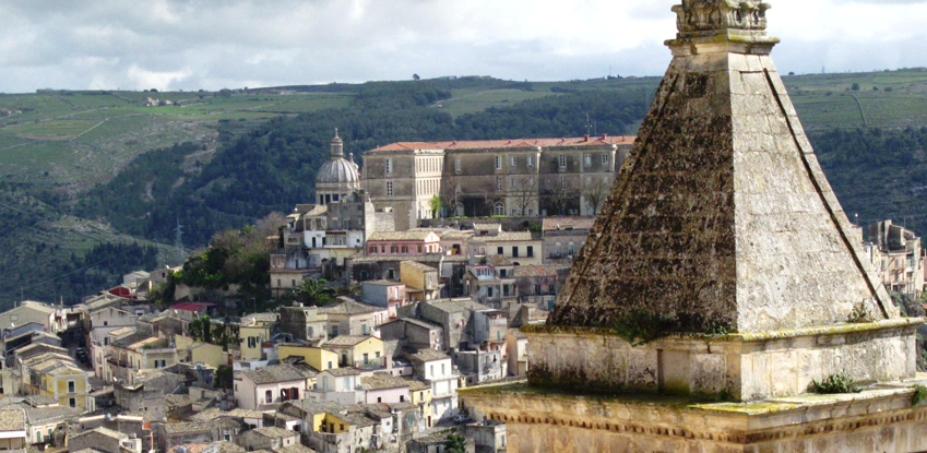 Pep Fortià a la Sala del COAC de l’Alt Empordà  