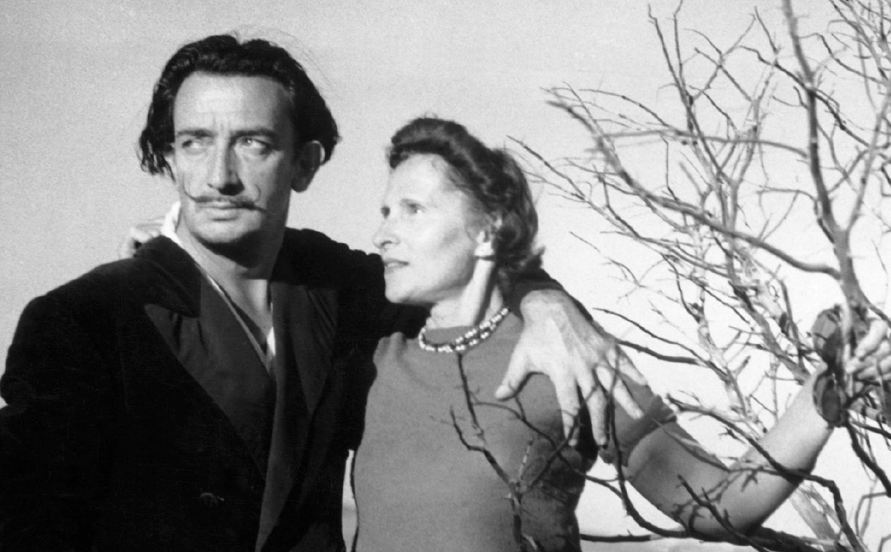 La història del segrest del cadàver de Dalí, protagonista d’una novel·la 