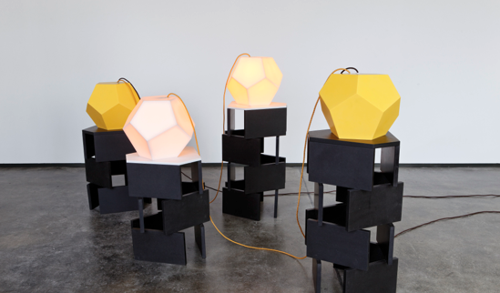 Angela Bulloch exposa a la Galeria Helga de Alvear