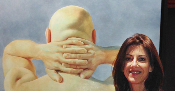 La pintora Perla Fuertes exposa l\'obra “D\'esquena al món” en el Louvre 