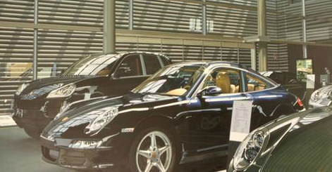 José Miguel Palacio presenta “Urban Mirrors” a la Galeria El Quatre 