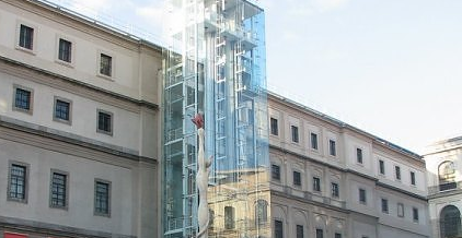 Promoció de la Costa Brava i Pirineu amb motiu de l’exposició de Dalí al Reina Sofia