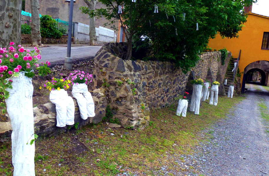 Alumnes de l\'Escola d\'Art i Superior de Disseny d\'Olot a \