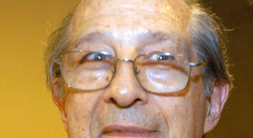 José Corredor-Matheos en una taula rodona de TEA 