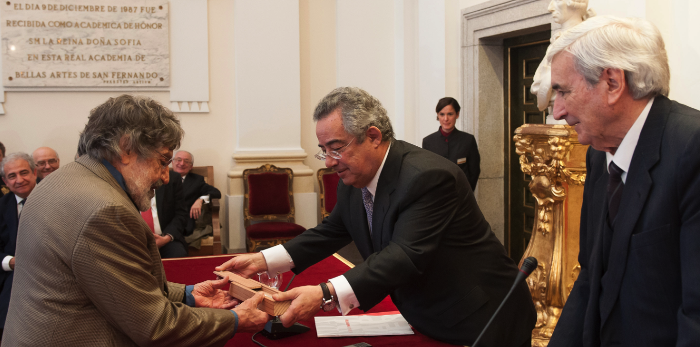 Carlos Cruz-Diez rep el premi Penagos de la Fundació Mapfre