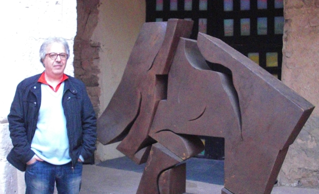 José Luis Terraza dona una escultura a la Fundació DeArte