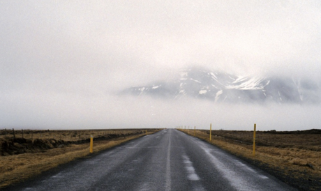 Carla Andrade inaugura “Paths to Land” a la Fundació FIArt 
