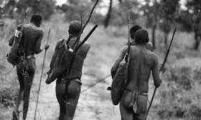 La Galeria Edith Mbella presenta \