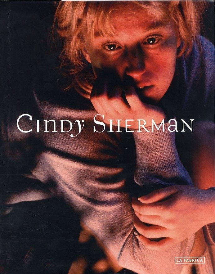 La Fàbrica editorial publica un catàleg dels 35 anys de carrera de Cindy Sherman