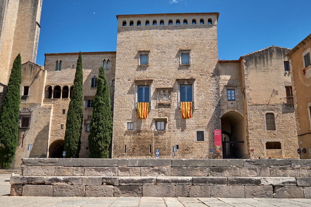The ”la Caixa” Foundation and the Generalitat are collaborating to recover 11 Catalan Gothic monuments