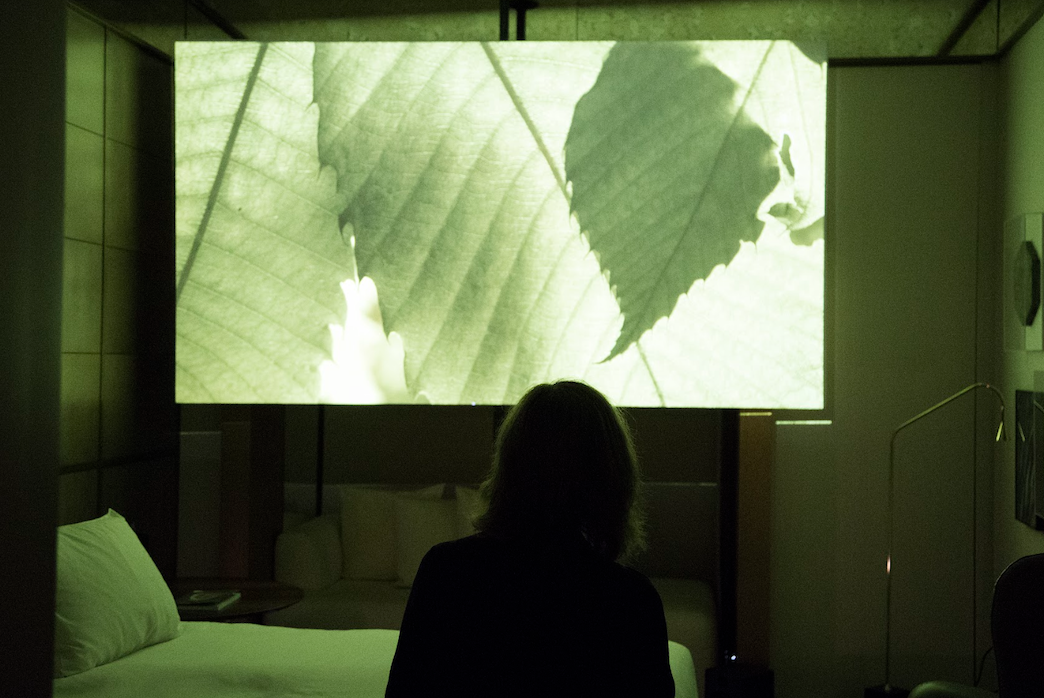 LOOP Fair 2023: three days of immersive video art in the rooms of the Almanac Barcelona hotel