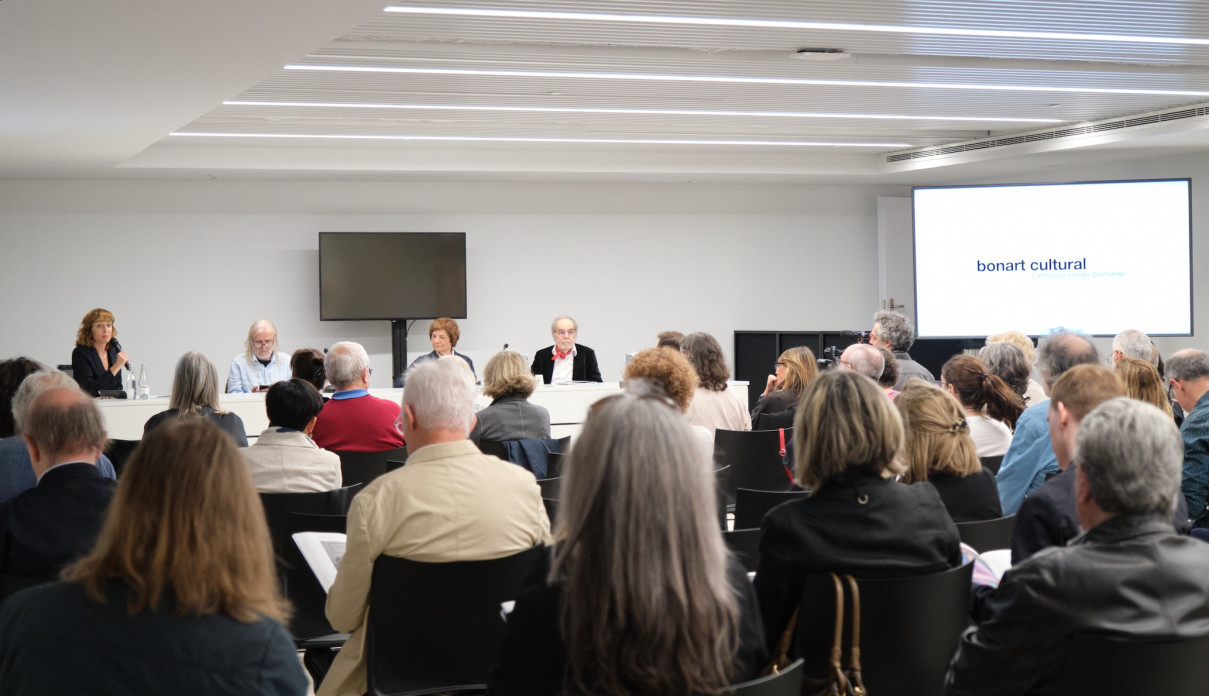 PRESENTACIÓ DE LA REVISTA BONART NÚMERO 196 a la Fundació Mapfre (KBr)