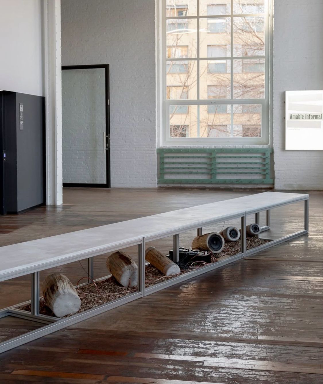 SOS art i burocràcia