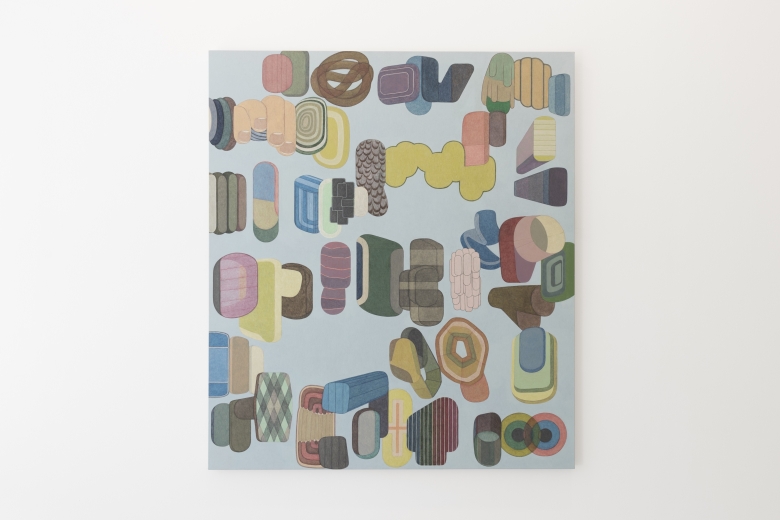 Pedro Casqueiro el arte del desvío y la ironía pictórica a lo largo de cuatro décadas