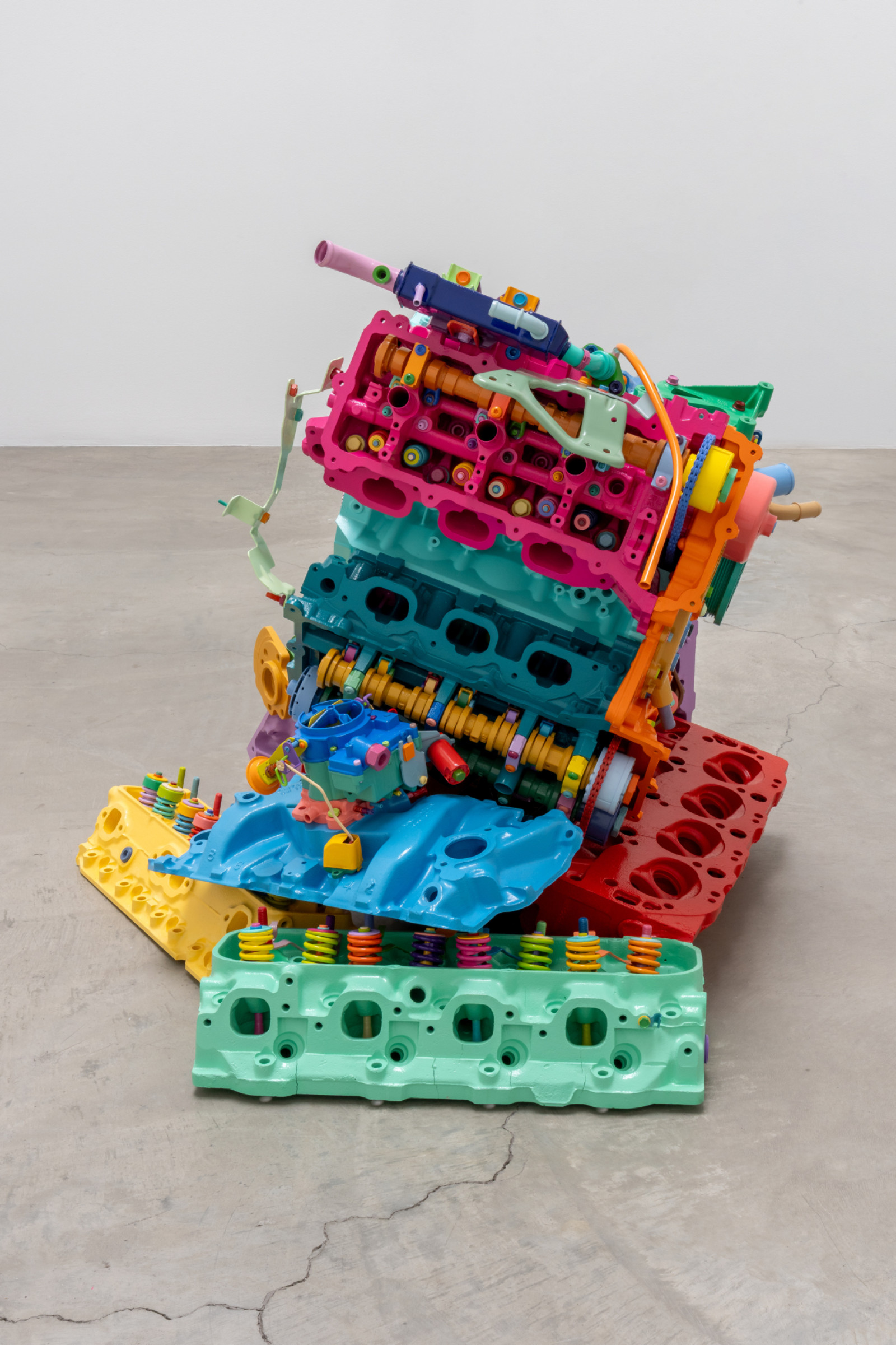 Charles Ray y la escultura como enigma contemporáneo