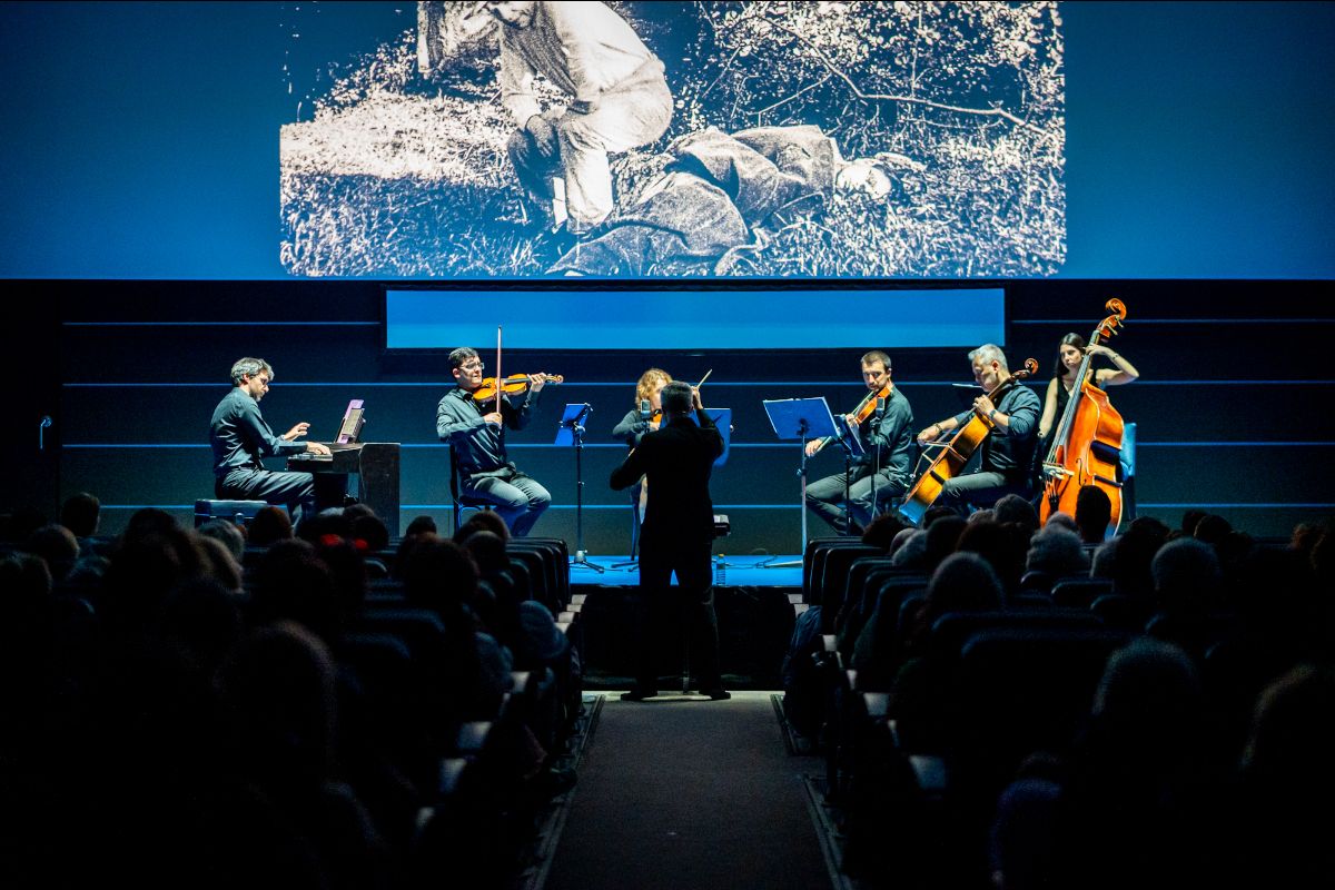 Ciné-concert \'Paris s\'éveille\' au 32ème Festival du Film Français de Málaga