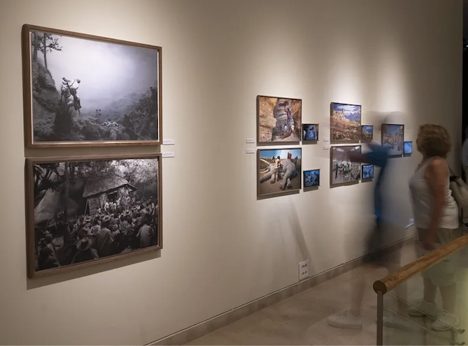 Joan Fontcuberta convierte Altamira en un espejo de las ficciones del arte