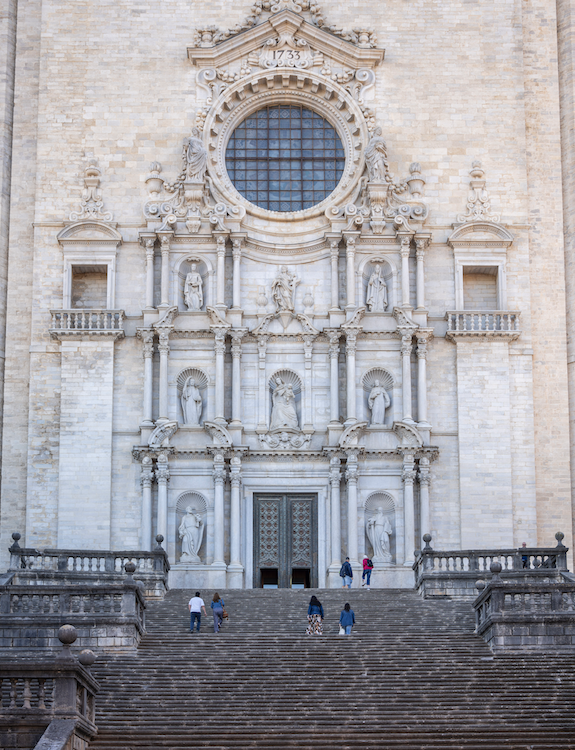 Girona es converteix en un regne de conte de fades amb el rodatge d\'‘Embolicats’
