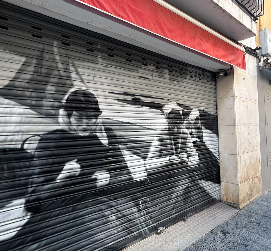 Les persianes de Roses recuperen la memòria del món pesquer