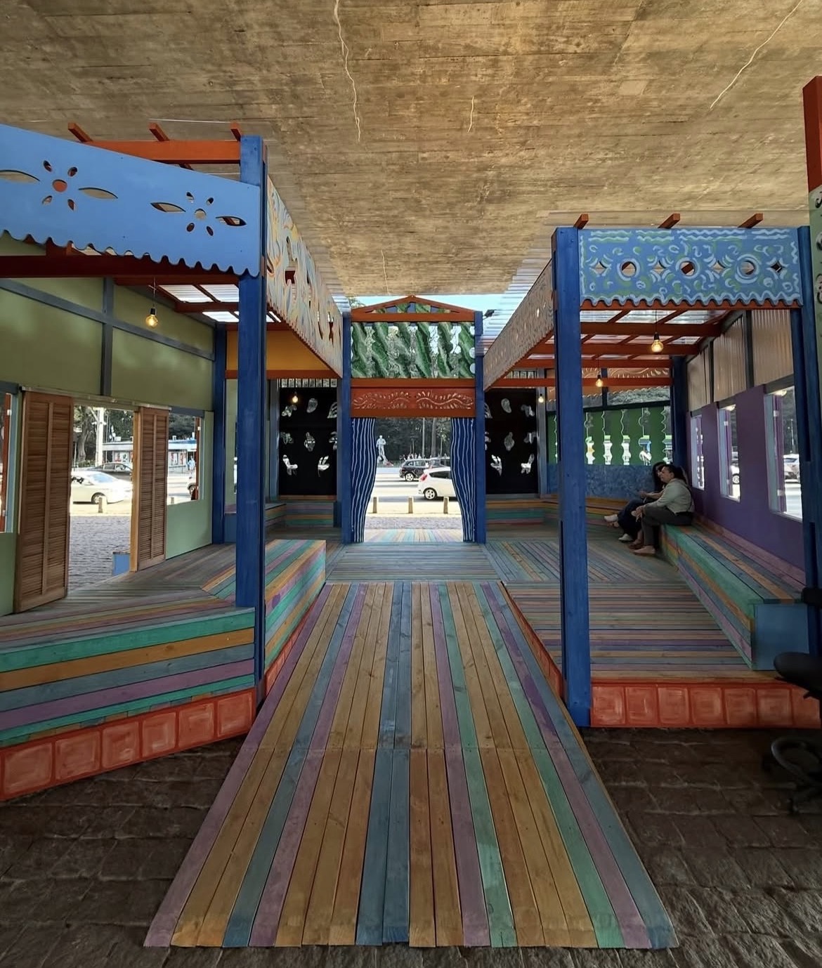 Sol Calero construit une maison pour María Lionza au cœur du MASP