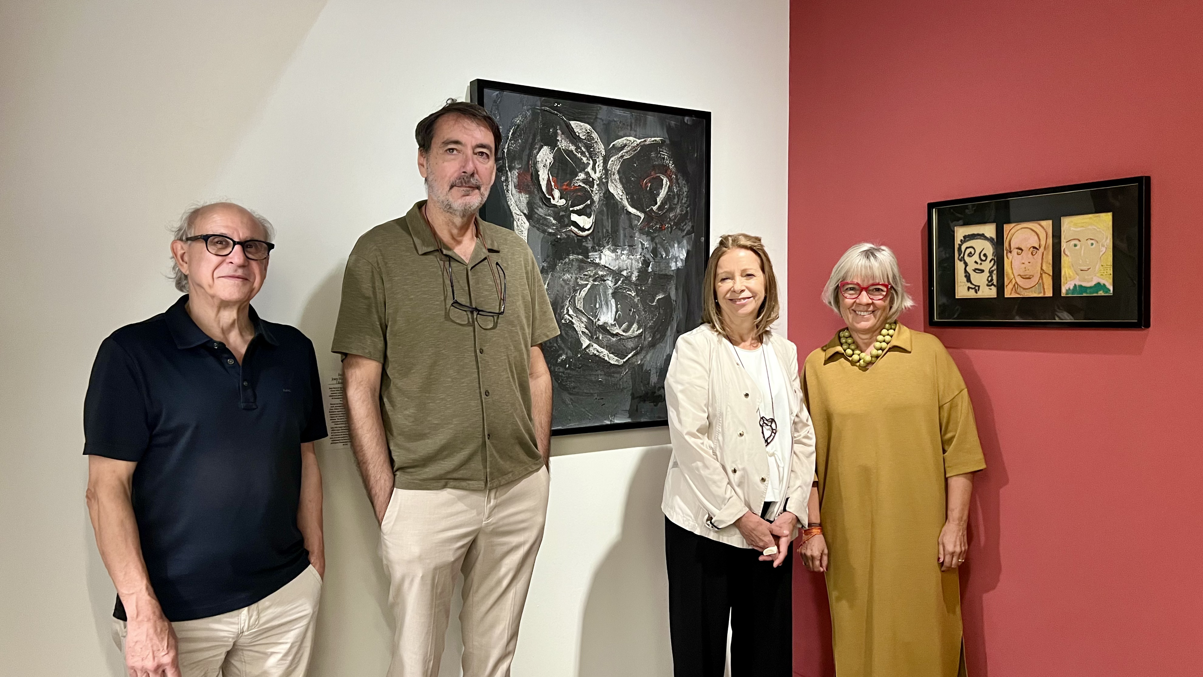 Exposiciones de Romà Vallès y Josep Maria De Sucre
