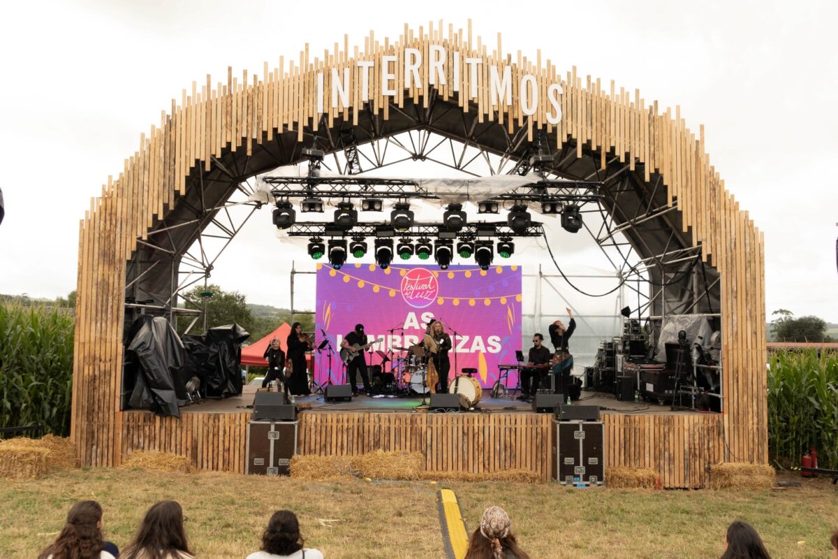 Presentation of the cultural program \'Interritmos\'