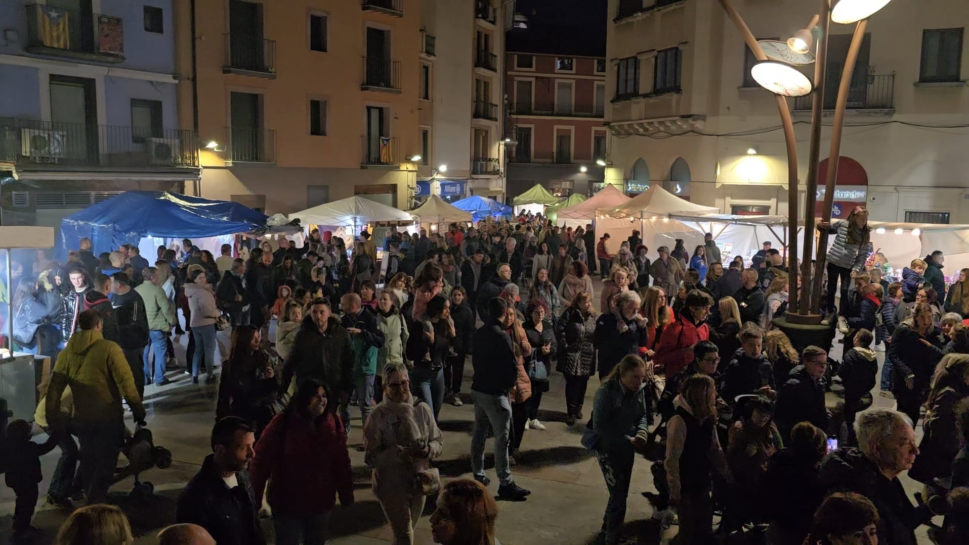 Esotèric Shopping Night à Ripoll