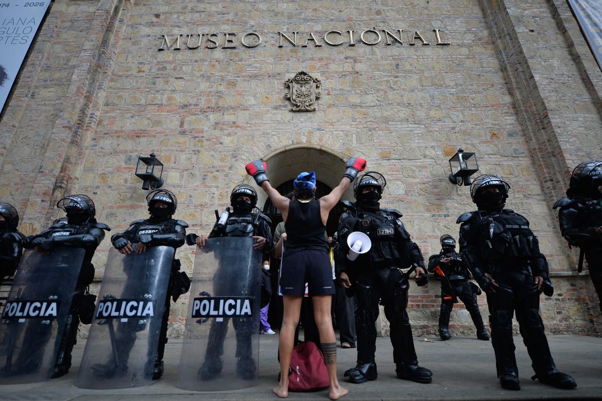 La justicia frena la retirada de más piezas del Museo Nacional de Colombia