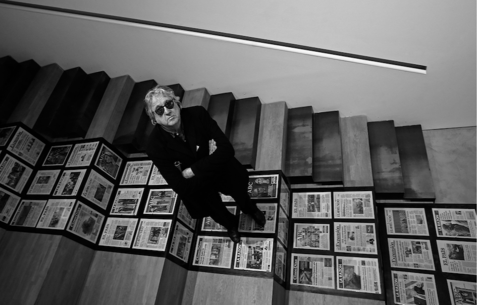 Antoni Muntadas lleva a Lagos el arte que los museos invisibilizan